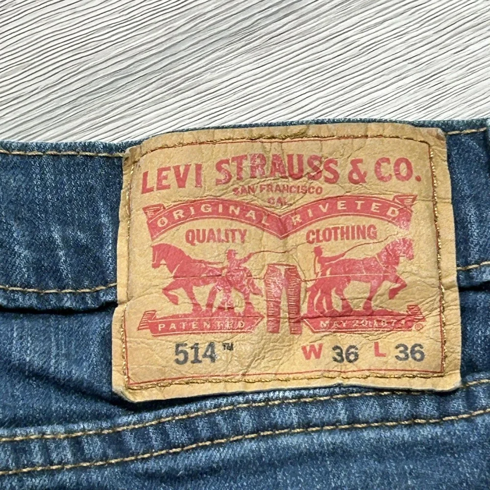 Levis 514 Jeans Mens 36x30 Blue Straight Leg Stretch Denim Classic Medium Wash ^